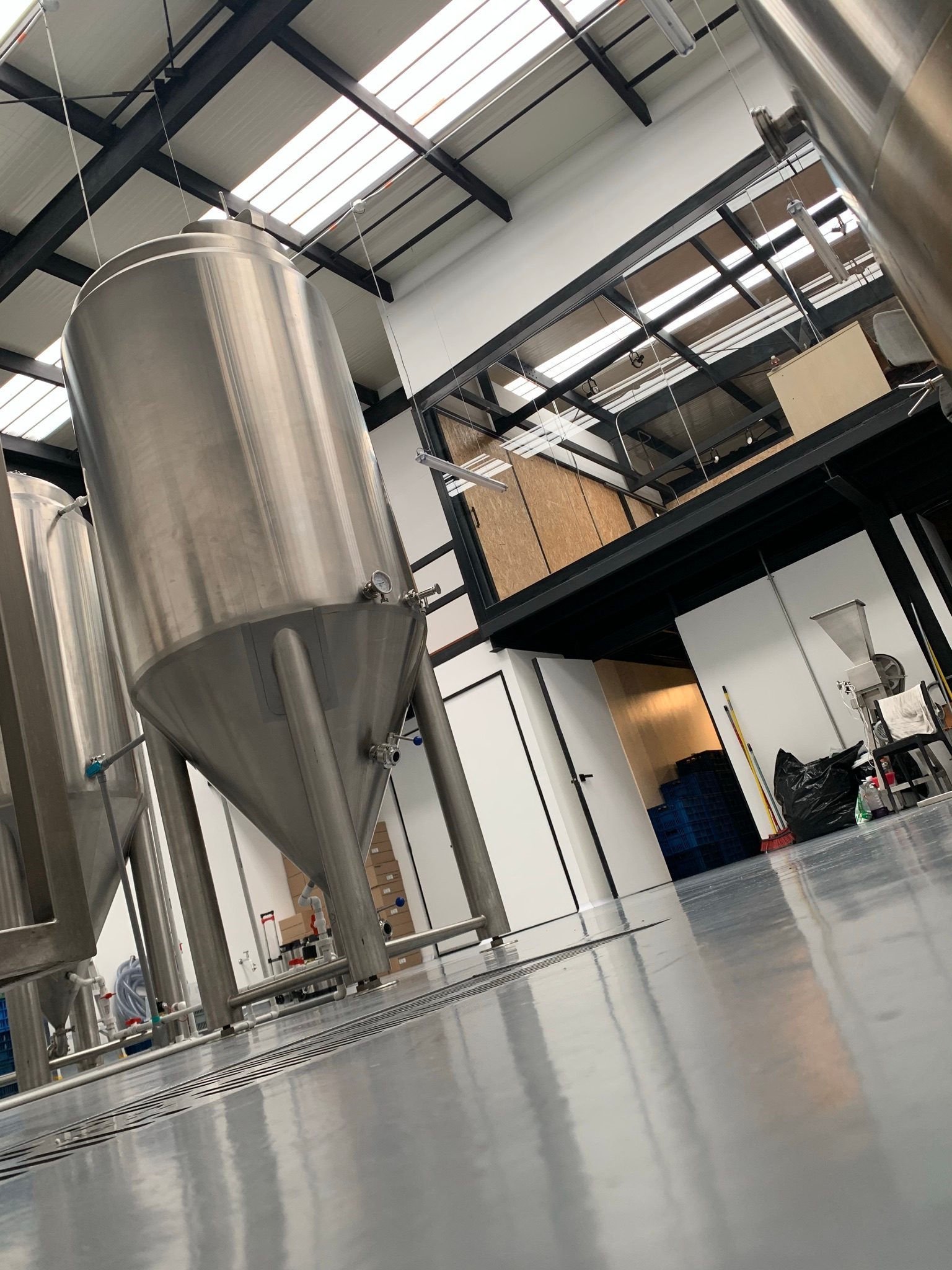 Cervecería Hopdog Brewery — 5